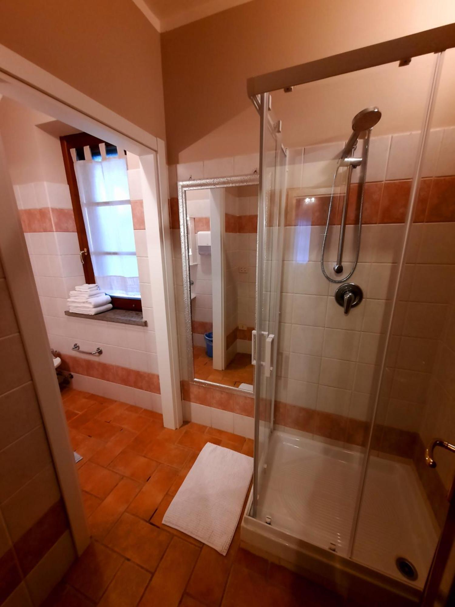 Ferienwohnung Leonaerdo Guests House Panicale Zimmer foto